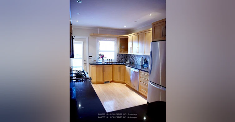 Main-123 Helendale Avenue, Toronto, ON, M4R 1C6 - 5