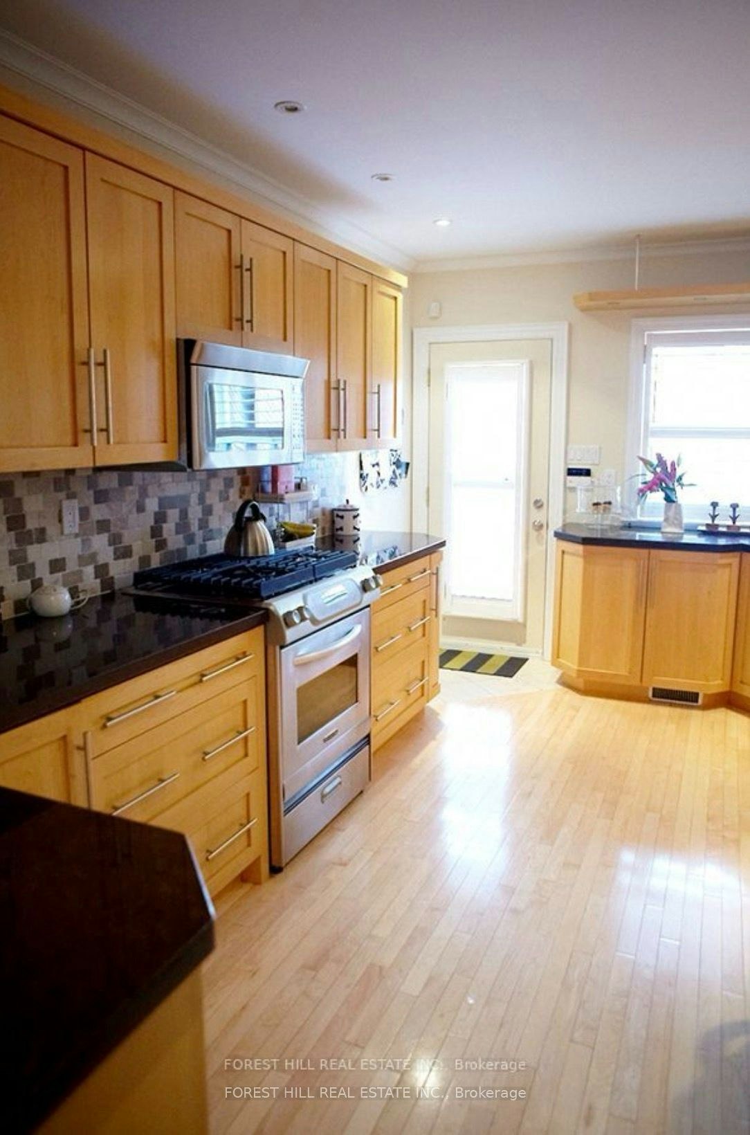 Main-123 Helendale Avenue, Toronto, ON, M4R 1C6 - 4