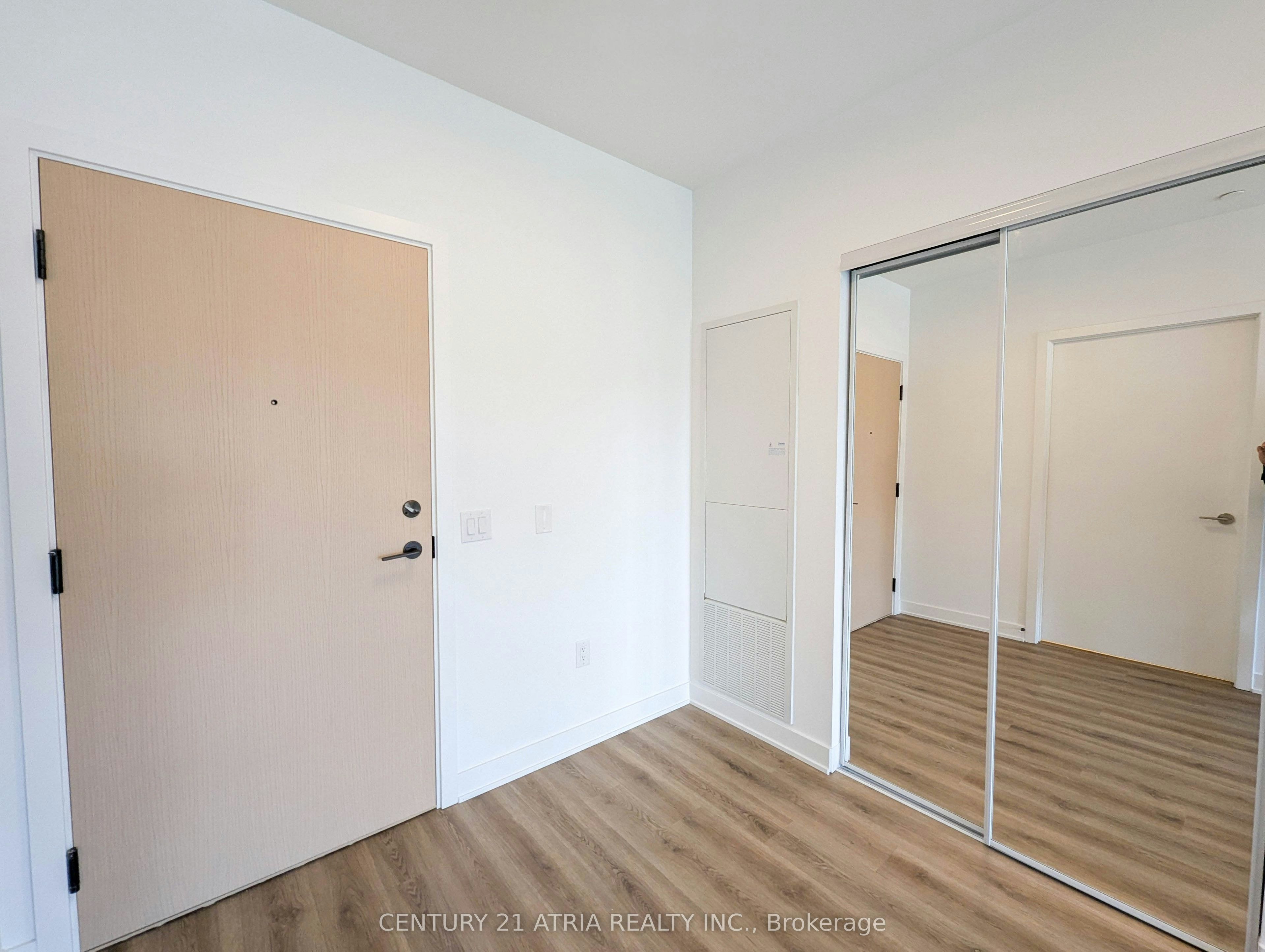 1023-30 Dreamers Way, Toronto, ON, M5A 0Y7 - 3
