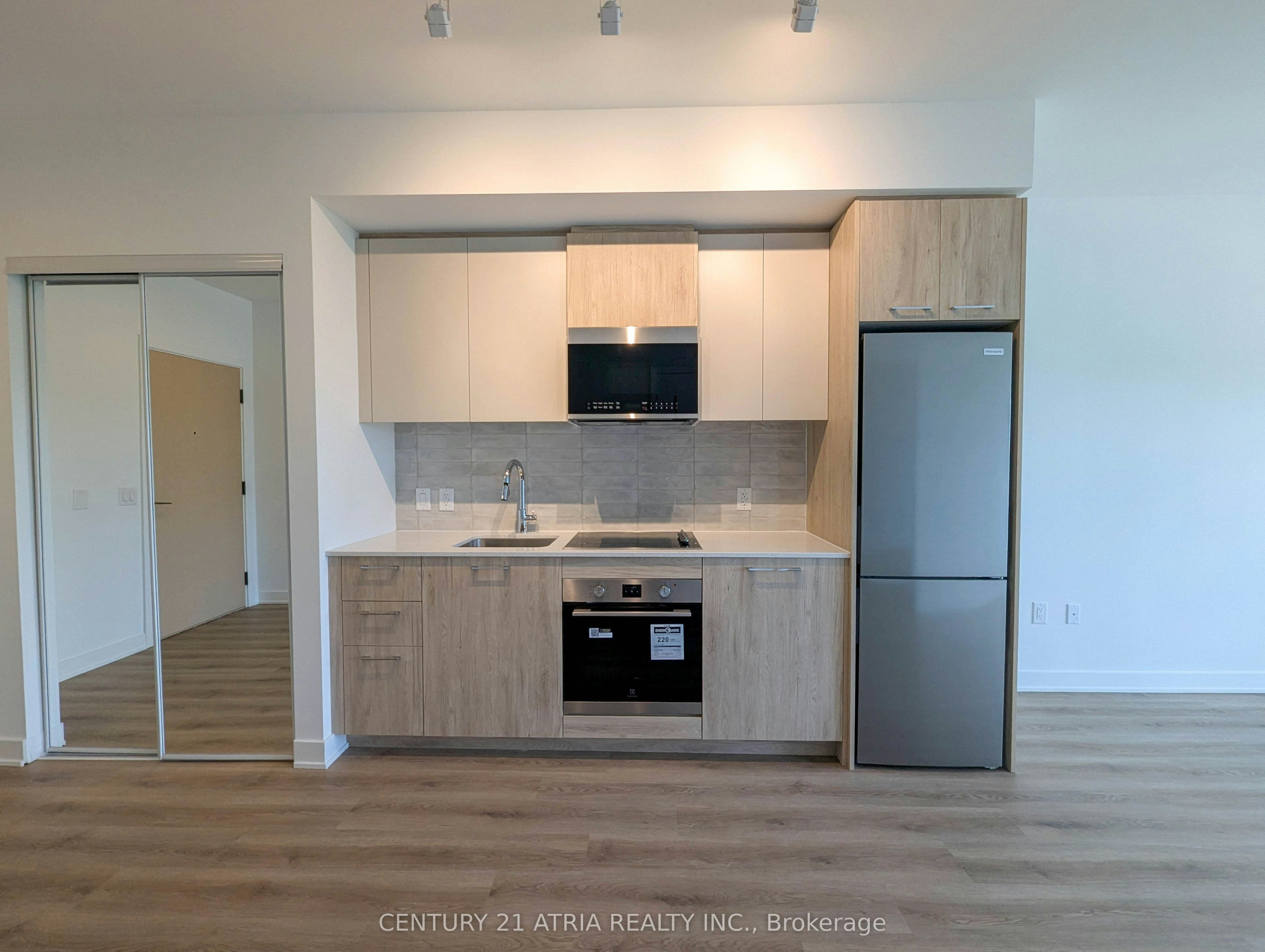 1023-30 Dreamers Way, Toronto, ON, M5A 0Y7 - 7