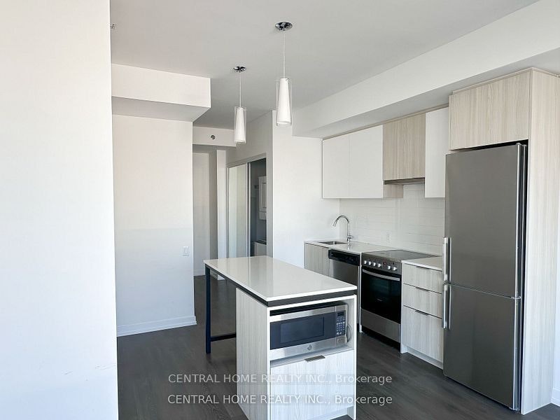 806-203 College Street, Toronto, ON, M5T 1P9 - 2