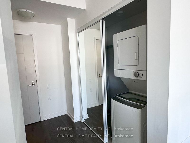 806-203 College Street, Toronto, ON, M5T 1P9 - 7