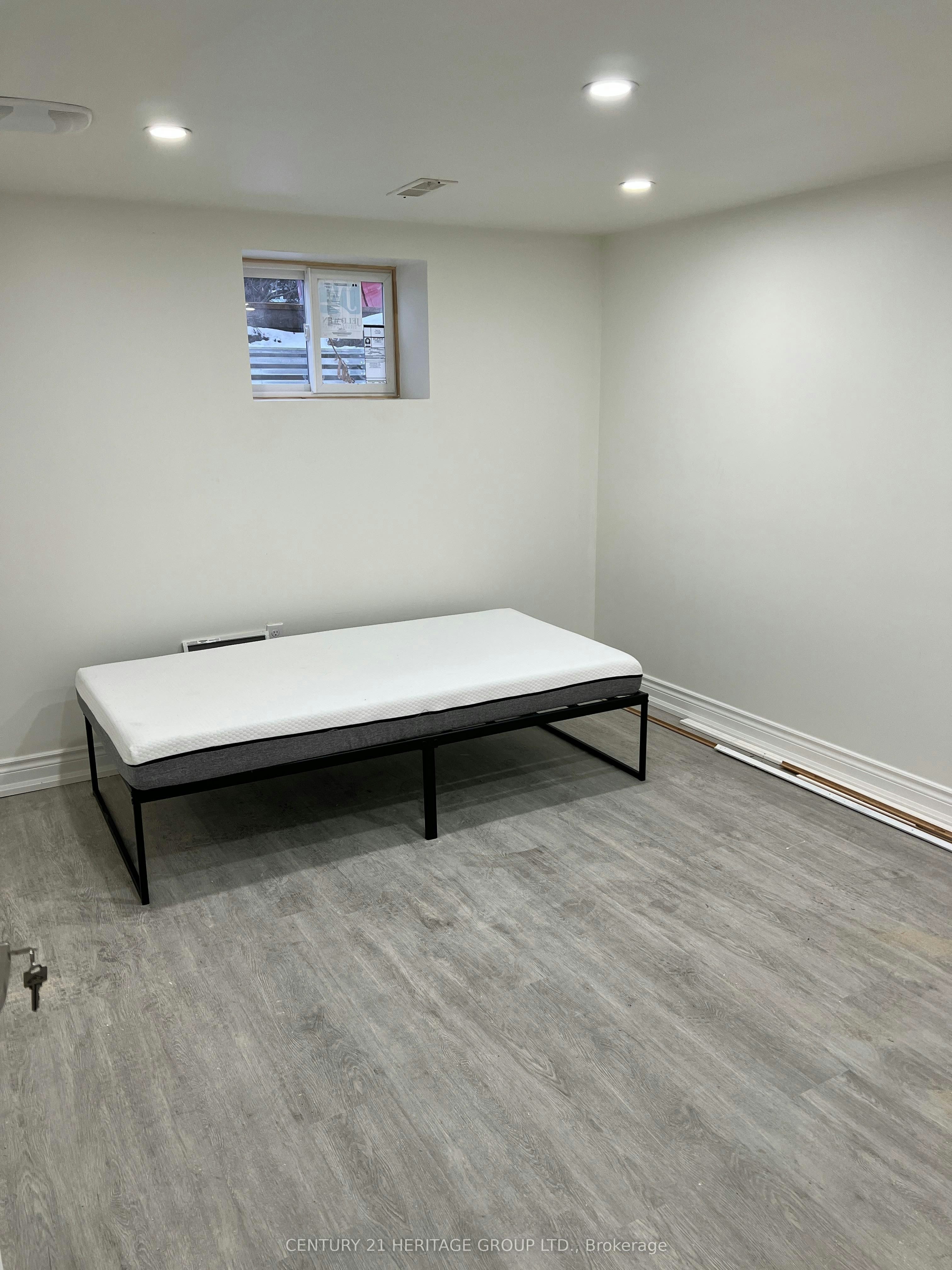 Bsmt-91 Kingslake Road, Toronto, ON, M2J 3E7 - 8