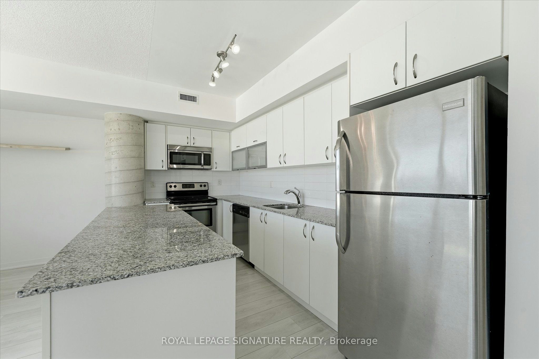 311-55 East Liberty Street, Toronto, ON, M6K 3P9 - 4
