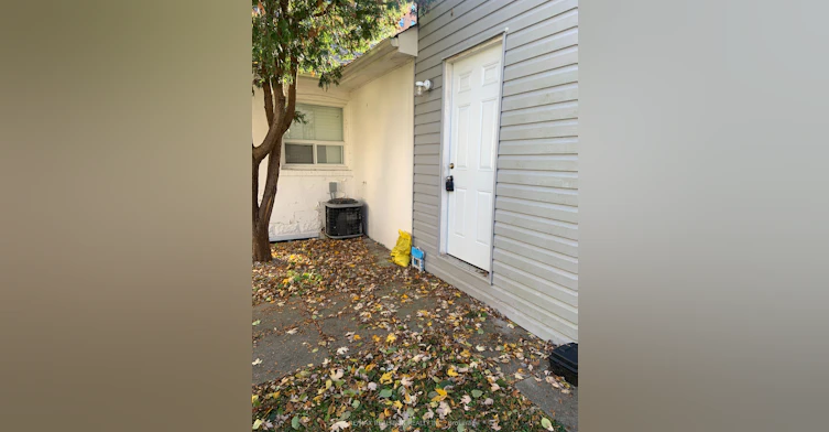 Lower-58 Finch Avenue E, Toronto, ON, M2N 4R3 - 8
