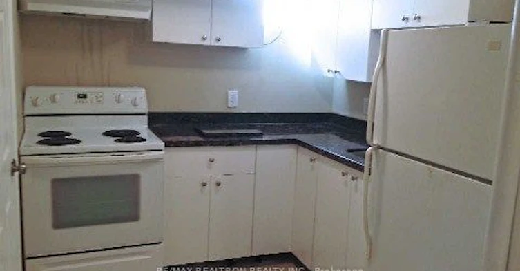 Lower-58 Finch Avenue E, Toronto, ON, M2N 4R3