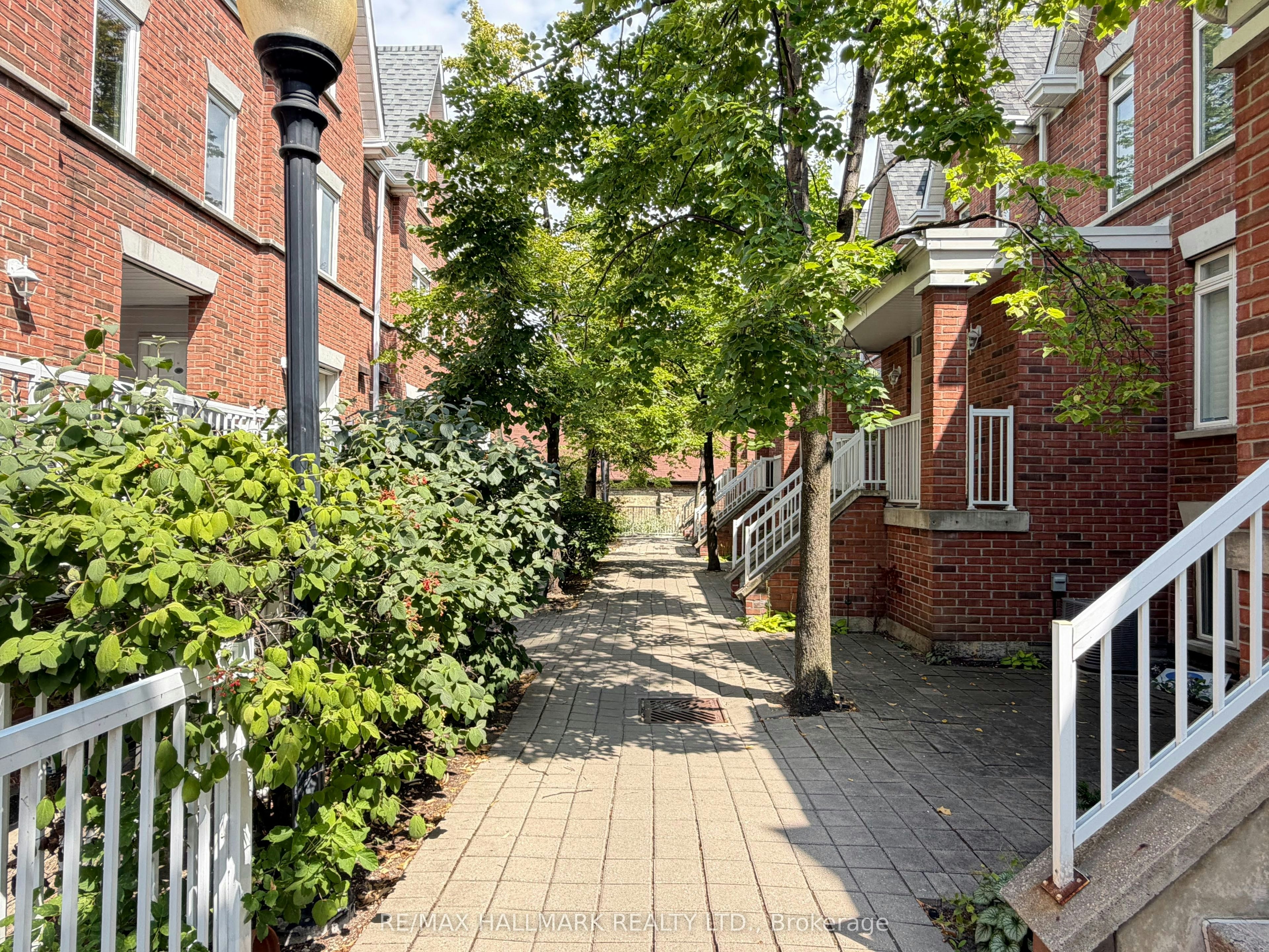 3009-12 Sudbury Street S, Toronto, ON, M6J 3W7 - 2