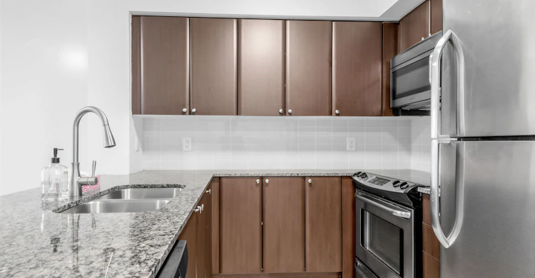 630-525 Wilson Avenue, Toronto, ON, M3H 0A7 - 10