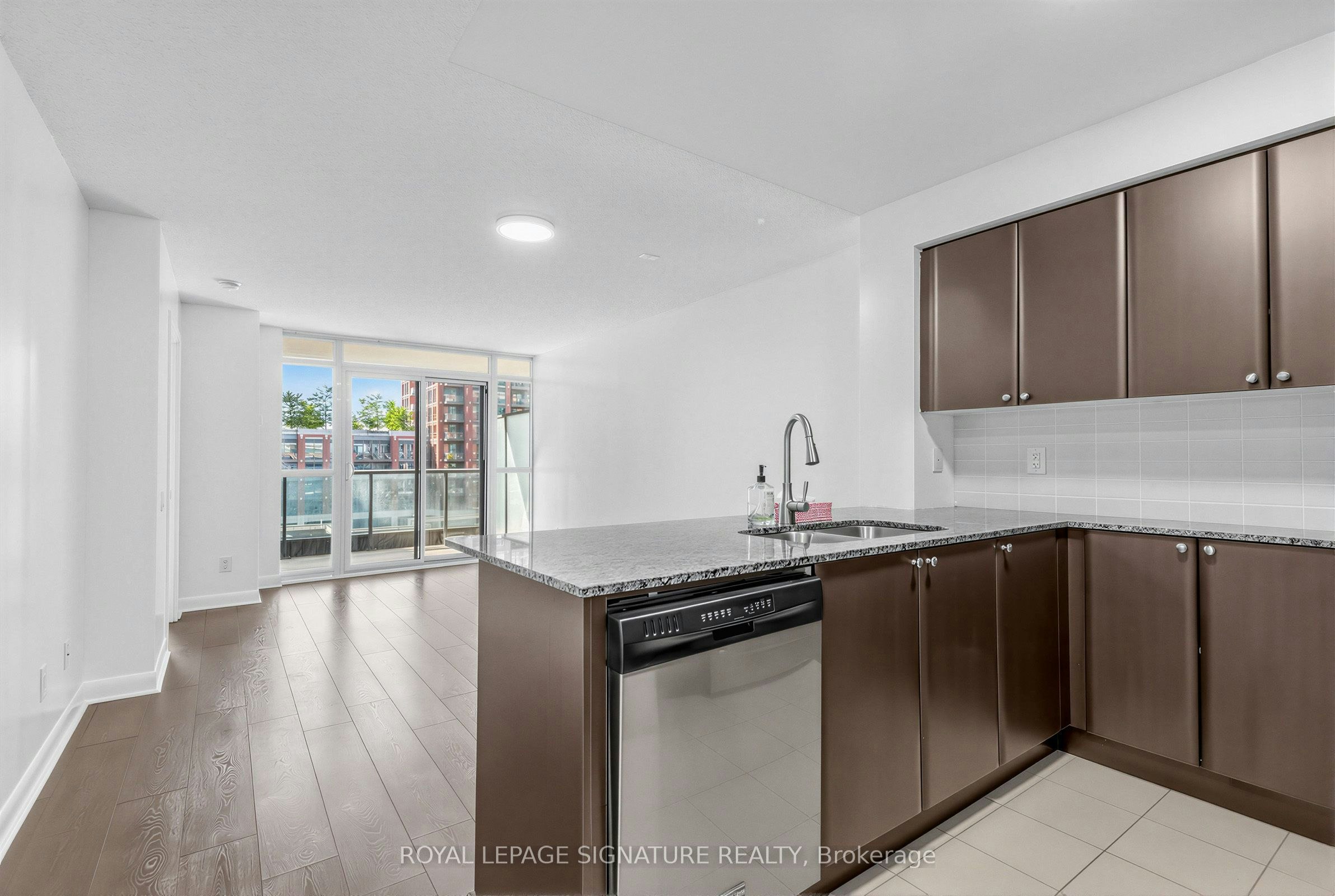 630-525 Wilson Avenue, Toronto, ON, M3H 0A7 - 12