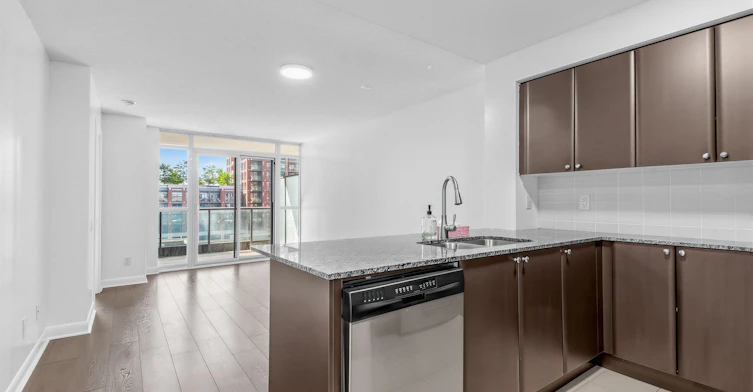 630-525 Wilson Avenue, Toronto, ON, M3H 0A7 - 12