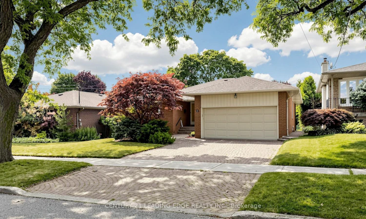 11 Colwick Dr Drive
