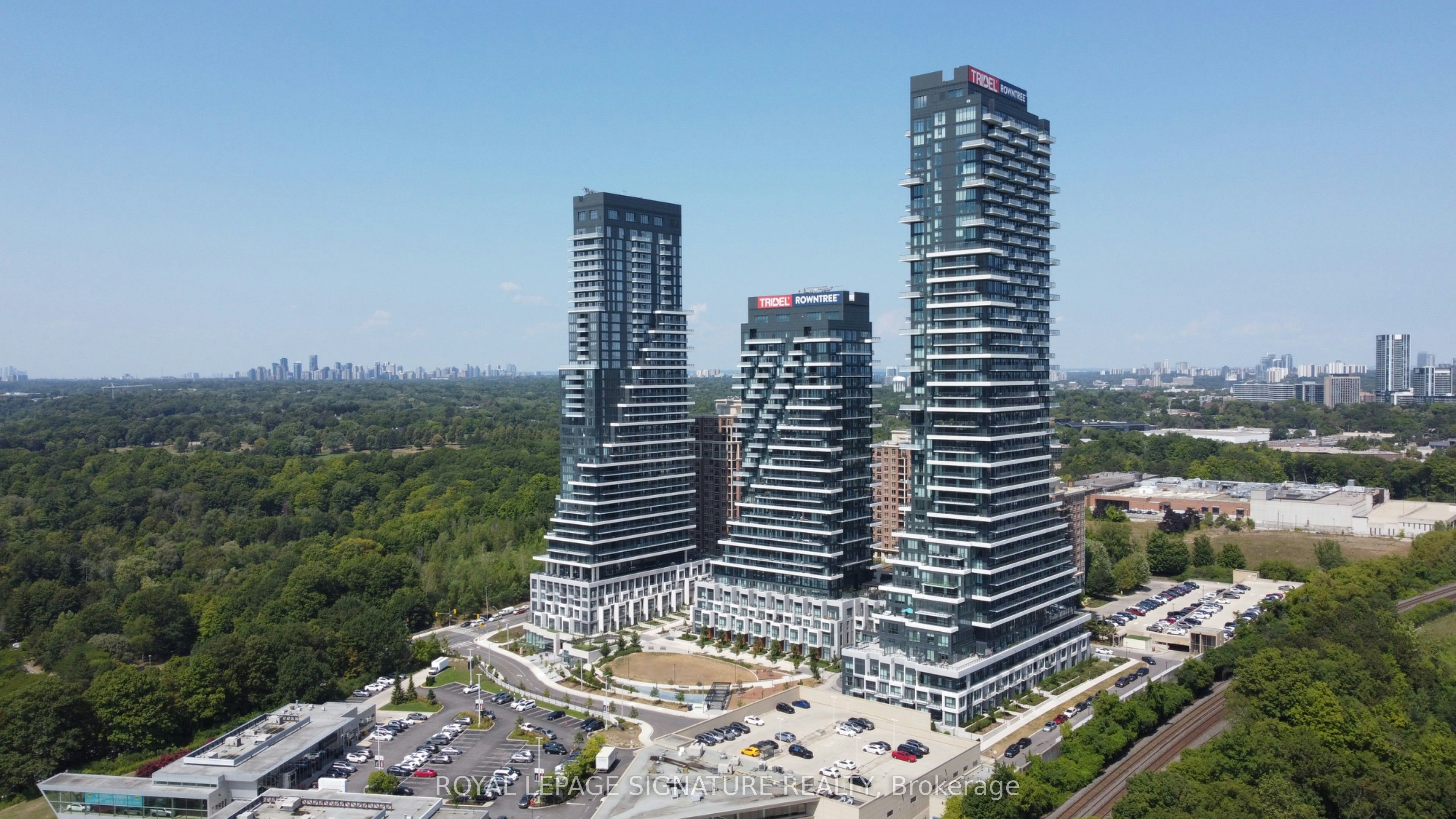 2009-30 Inn ON The Park Drive, Toronto, ON, M3C 0P7