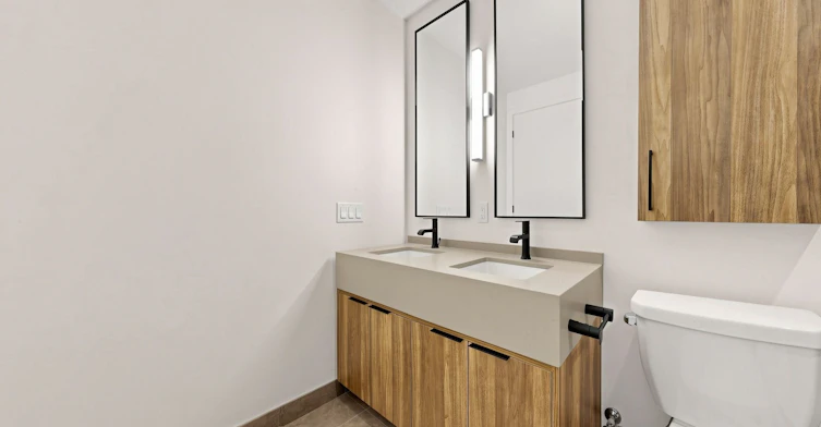 521-91 Montclair Avenue, Toronto, ON, M5P 0B1 - 23