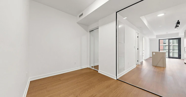 521-91 Montclair Avenue, Toronto, ON, M5P 0B1 - 27