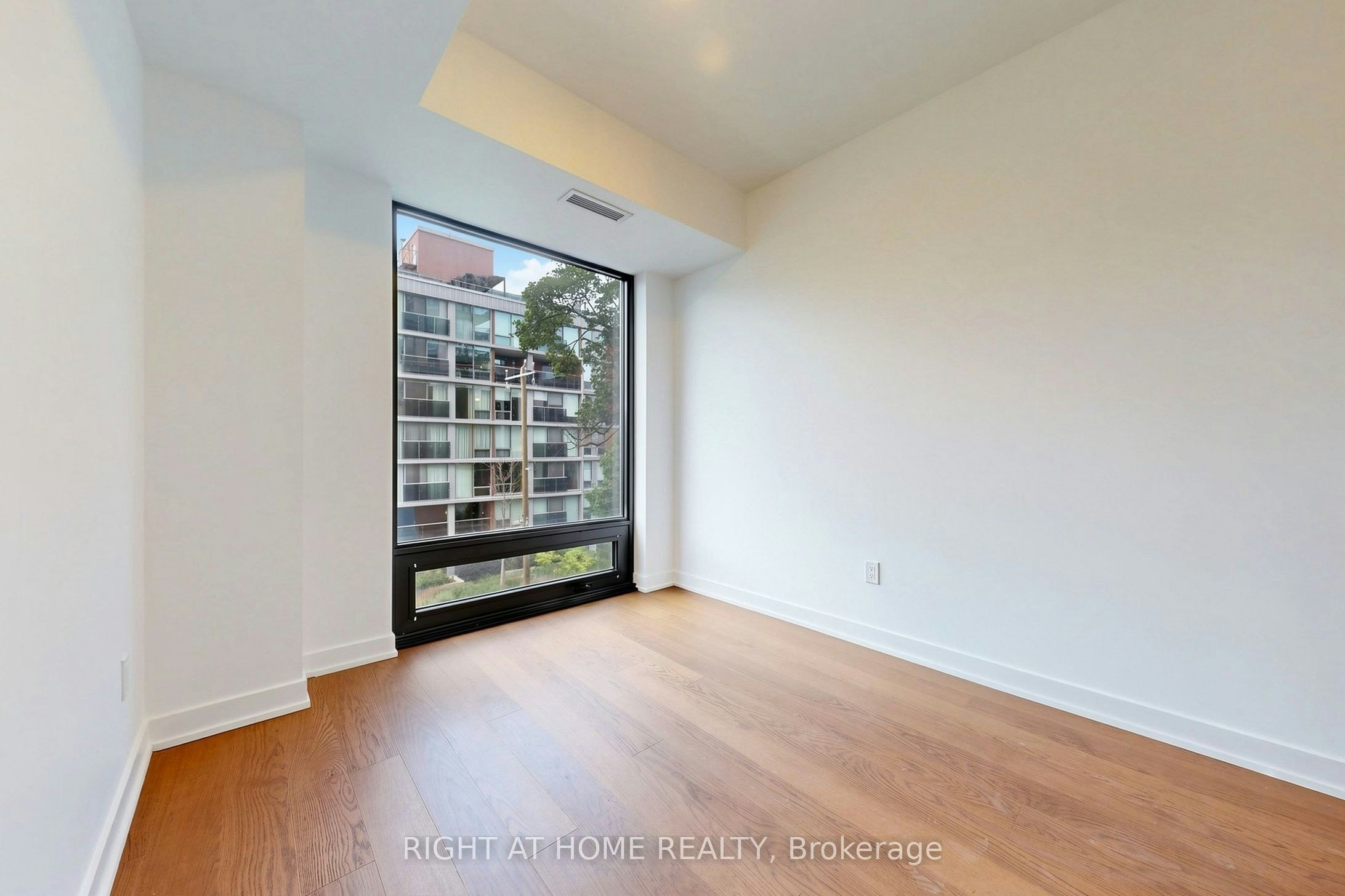 521-91 Montclair Avenue, Toronto, ON, M5P 0B1 - 19