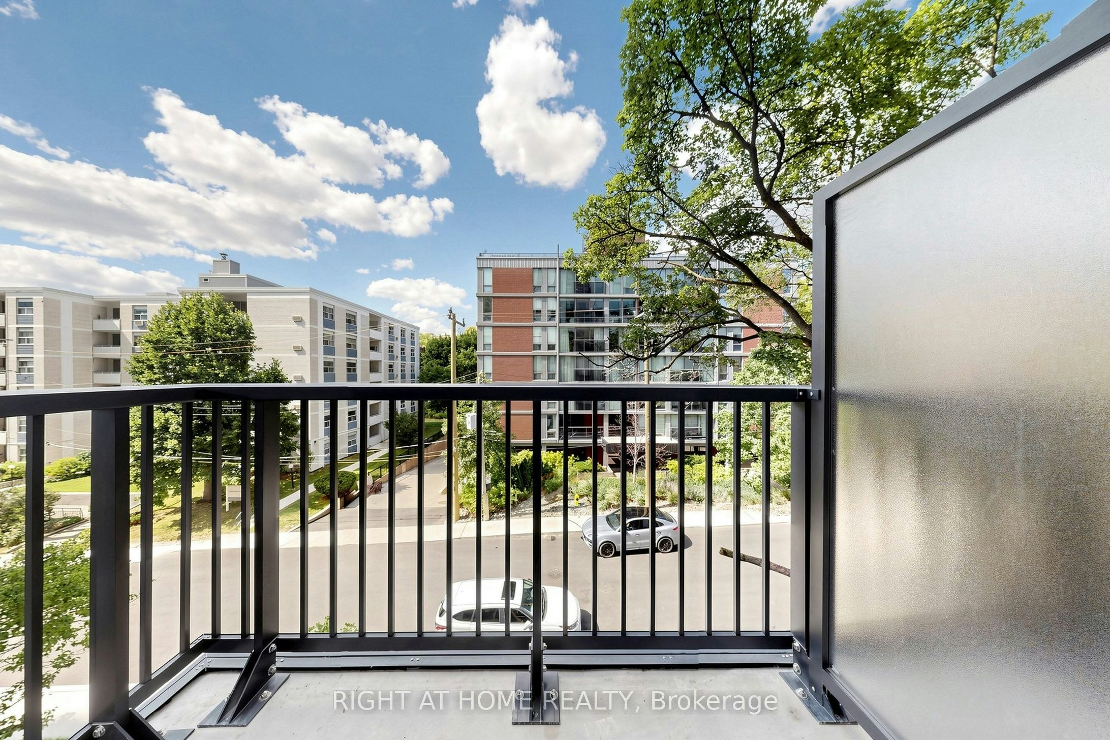 521-91 Montclair Avenue, Toronto, ON, M5P 0B1 - 36