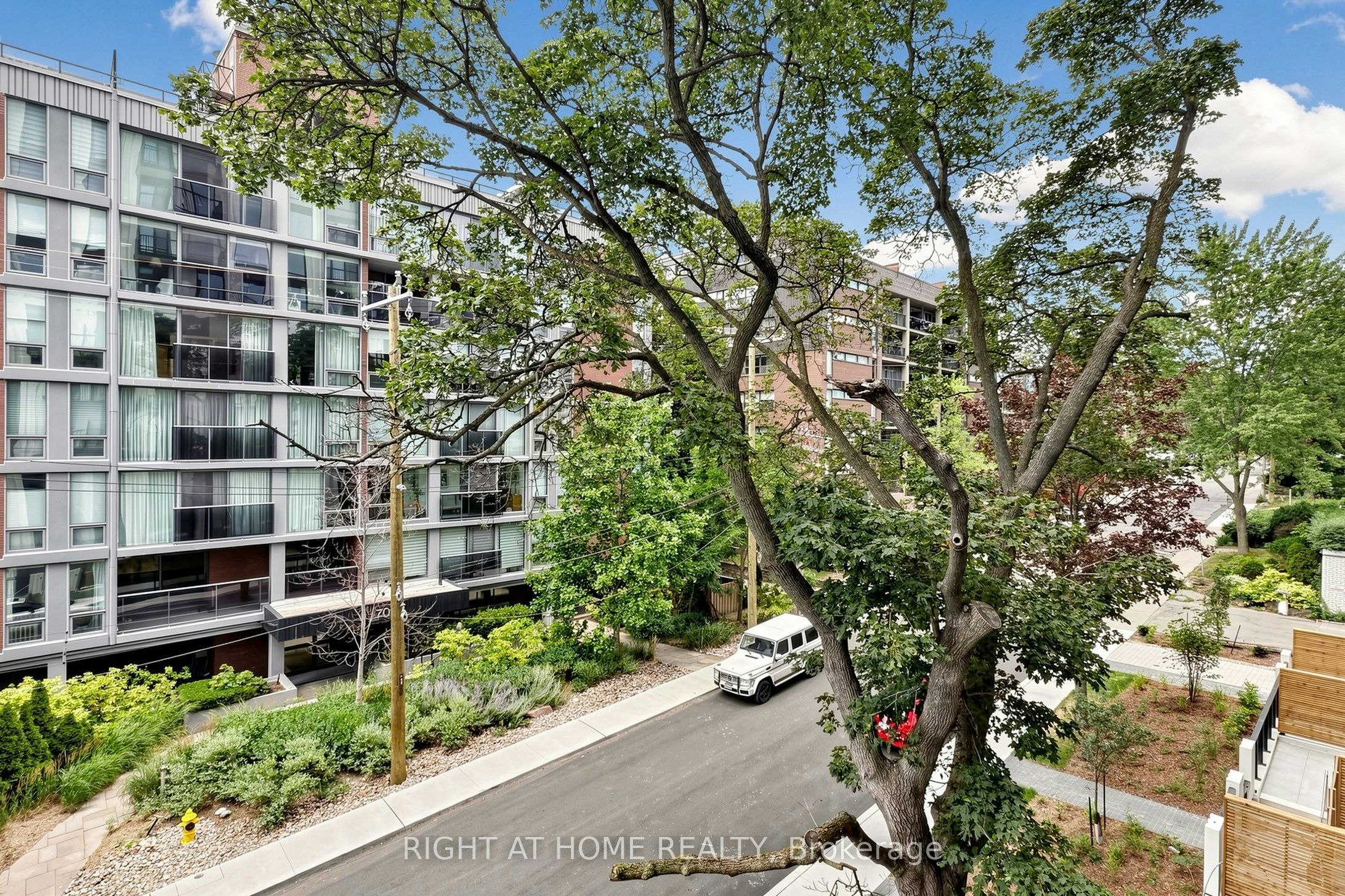 521-91 Montclair Avenue, Toronto, ON, M5P 0B1 - 39
