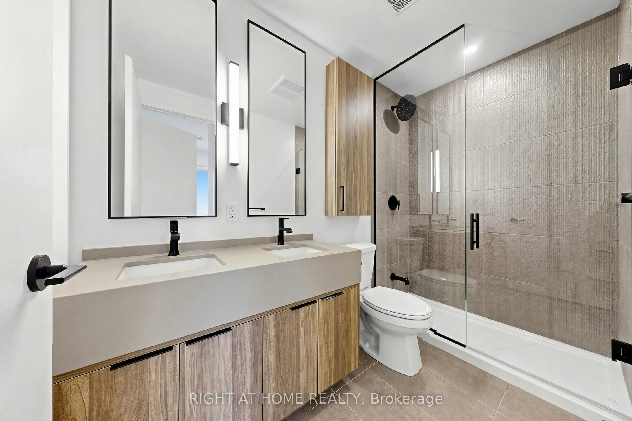 521-91 Montclair Avenue, Toronto, ON, M5P 0B1 - 22