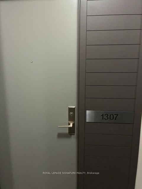 1307-126 Simcoe Street, Toronto, ON, M5H 4E6 - 6
