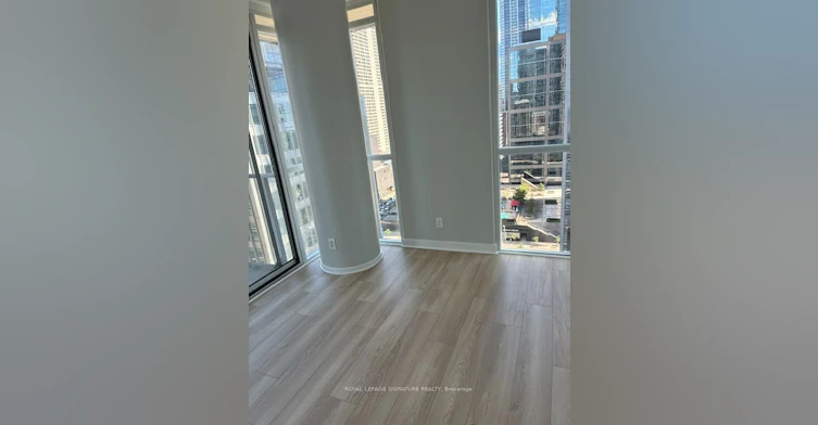 1307-126 Simcoe Street, Toronto, ON, M5H 4E6 - 7