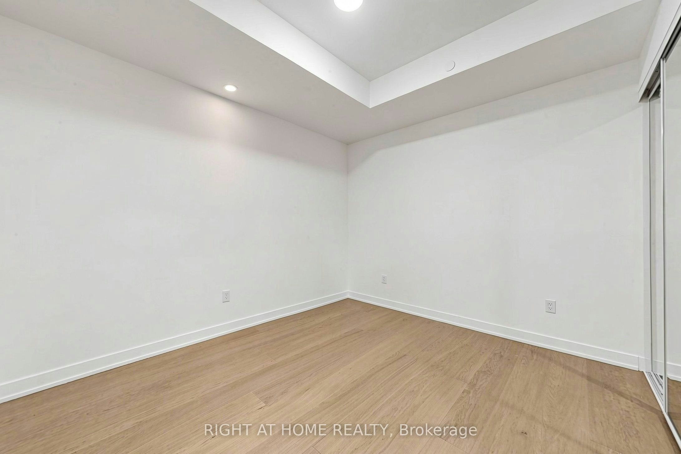 536-91 Montclair Avenue, Toronto, ON, M5P 0B1 - 28