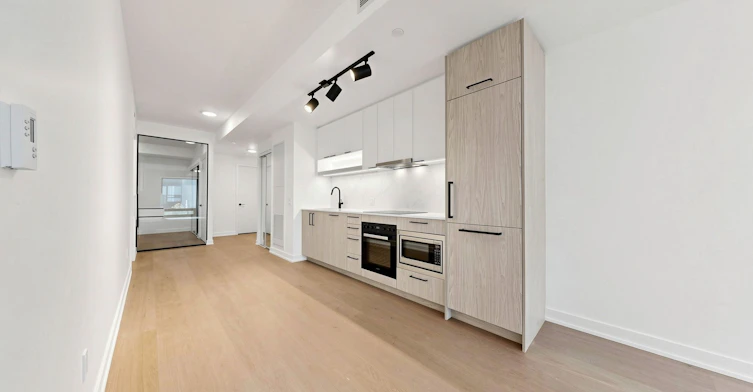 536-91 Montclair Avenue, Toronto, ON, M5P 0B1 - 11