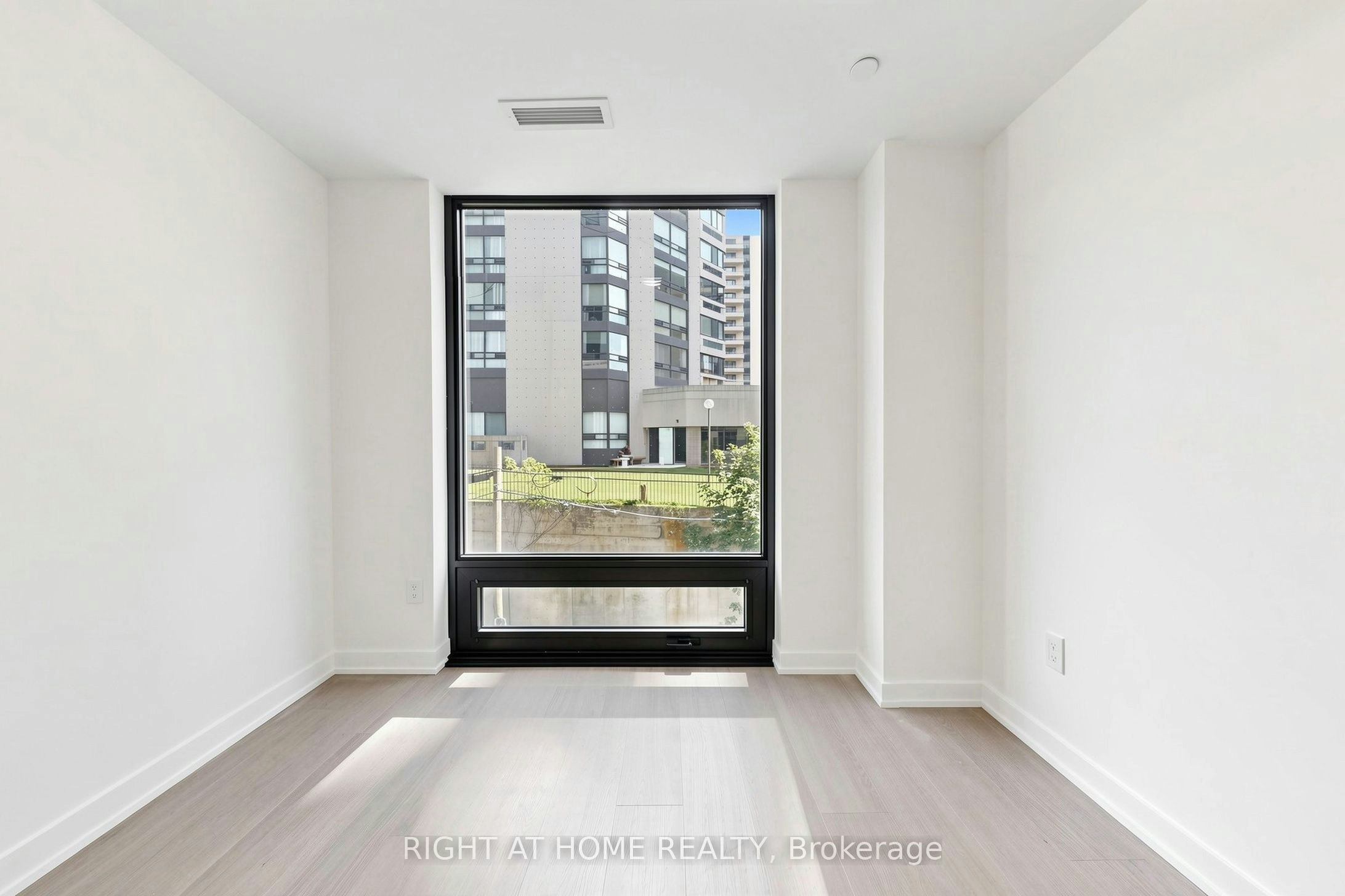 536-91 Montclair Avenue, Toronto, ON, M5P 0B1 - 19