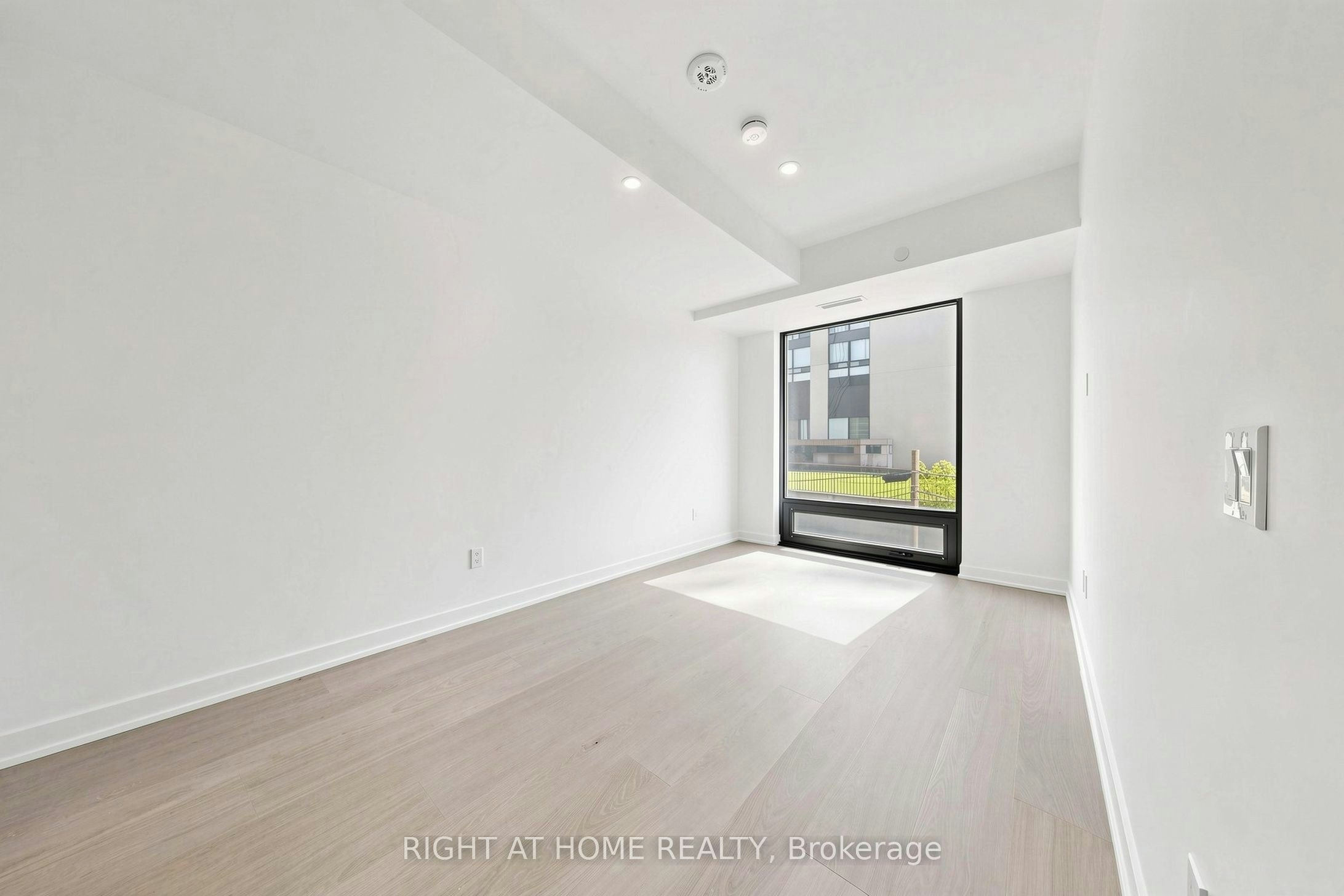 536-91 Montclair Avenue, Toronto, ON, M5P 0B1 - 16