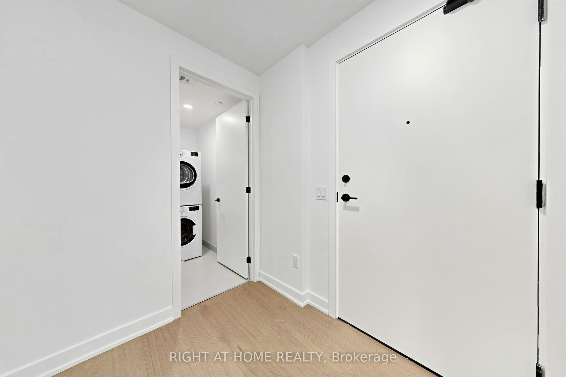 536-91 Montclair Avenue, Toronto, ON, M5P 0B1 - 31