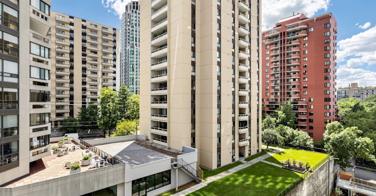 832-91 Montclair Avenue, Toronto, ON, M5P 0B1 - 35