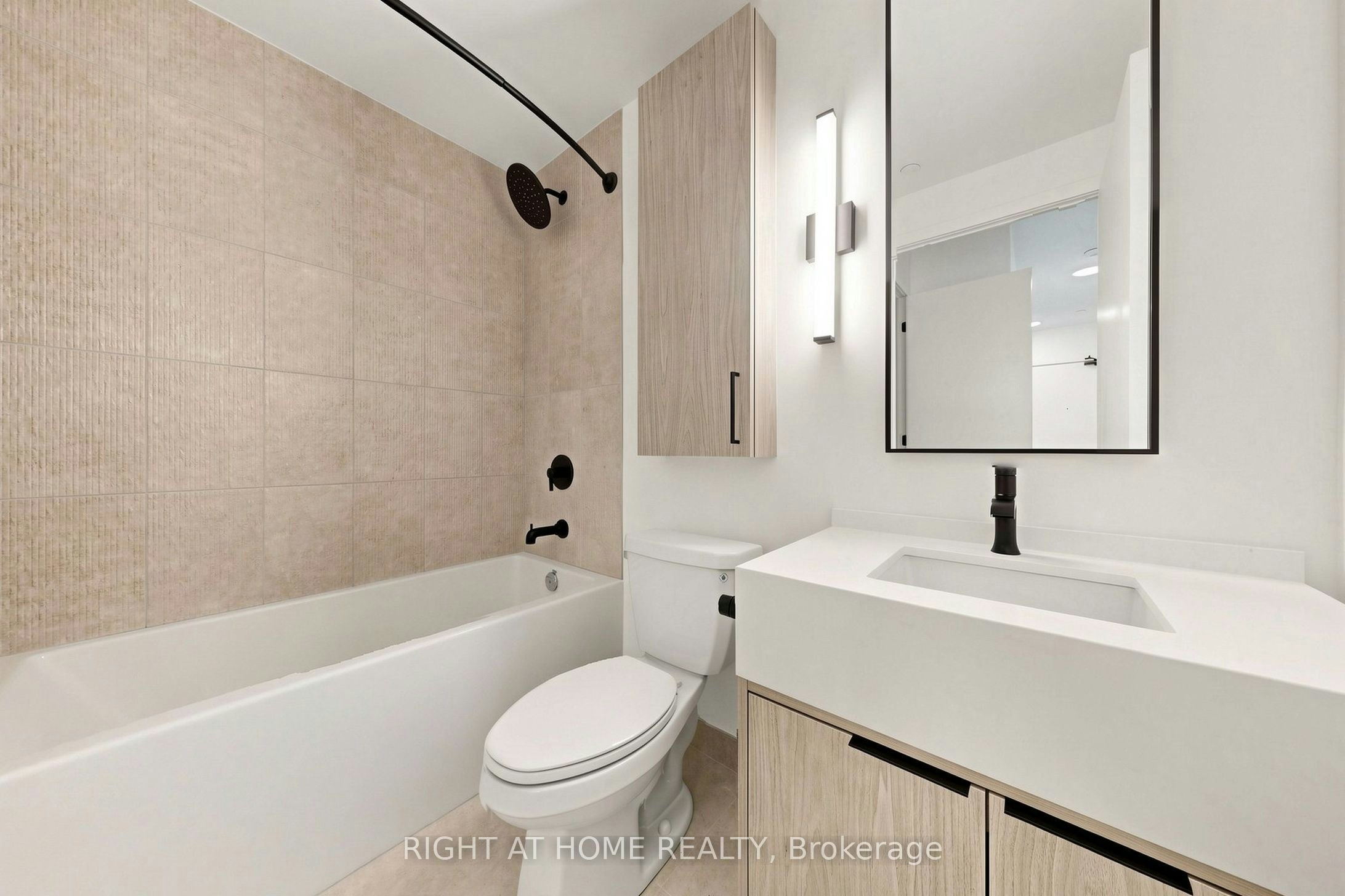 832-91 Montclair Avenue, Toronto, ON, M5P 0B1 - 27