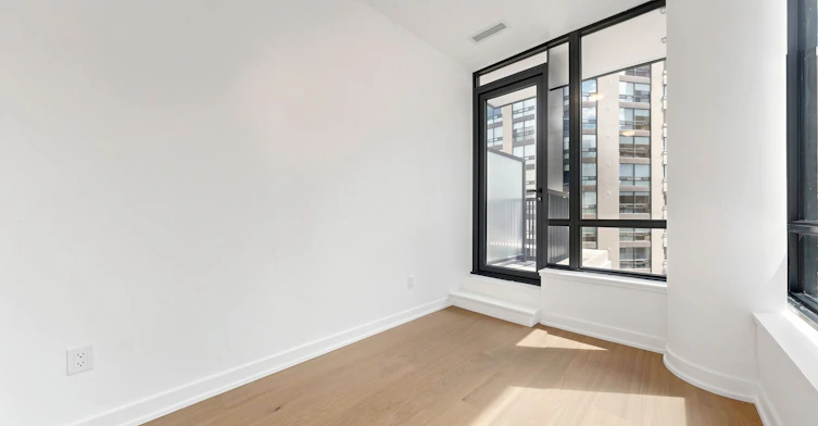 832-91 Montclair Avenue, Toronto, ON, M5P 0B1 - 16