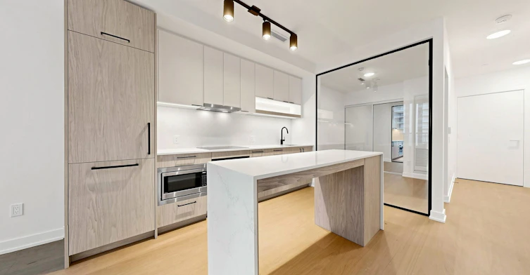832-91 Montclair Avenue, Toronto, ON, M5P 0B1 - 10