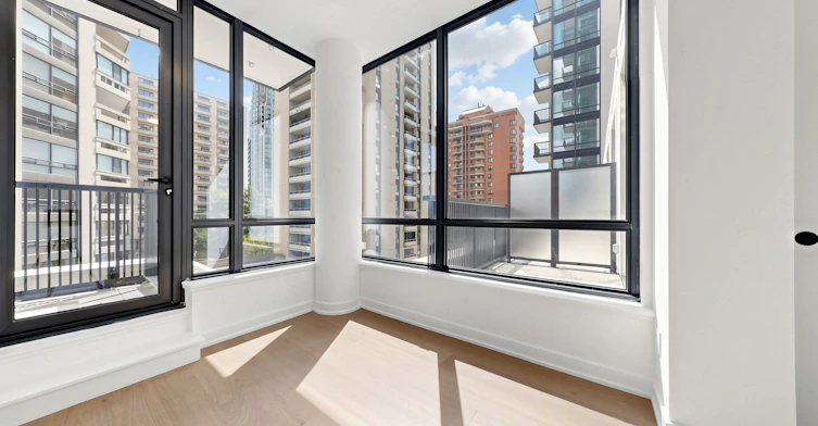 832-91 Montclair Avenue, Toronto, ON, M5P 0B1 - 17