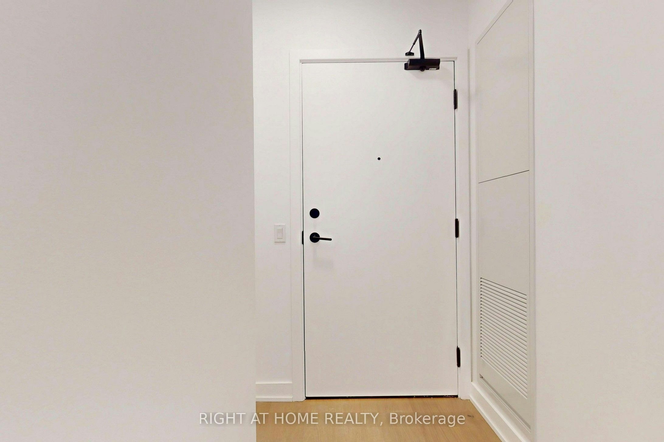 837-91 Montclair Avenue, Toronto, ON, M5P 0B1 - 36