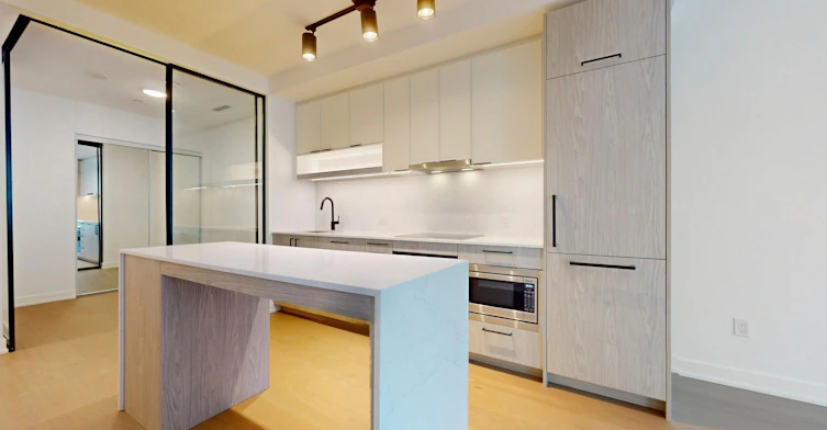 837-91 Montclair Avenue, Toronto, ON, M5P 0B1 - 11