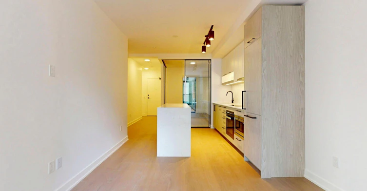 837-91 Montclair Avenue, Toronto, ON, M5P 0B1 - 10