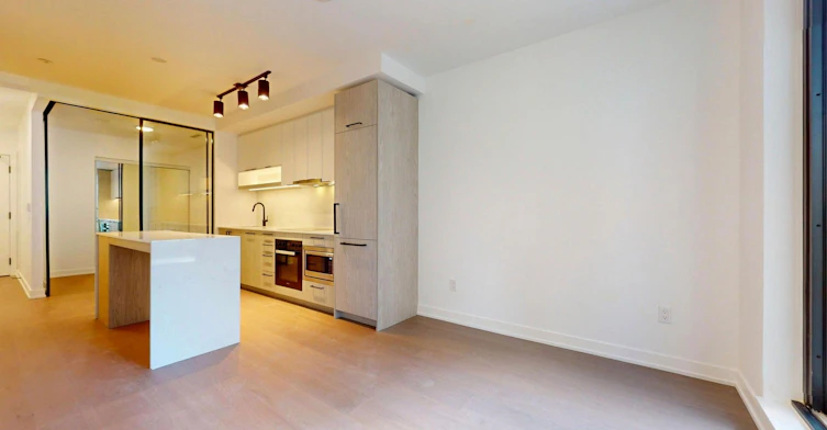 837-91 Montclair Avenue, Toronto, ON, M5P 0B1 - 9
