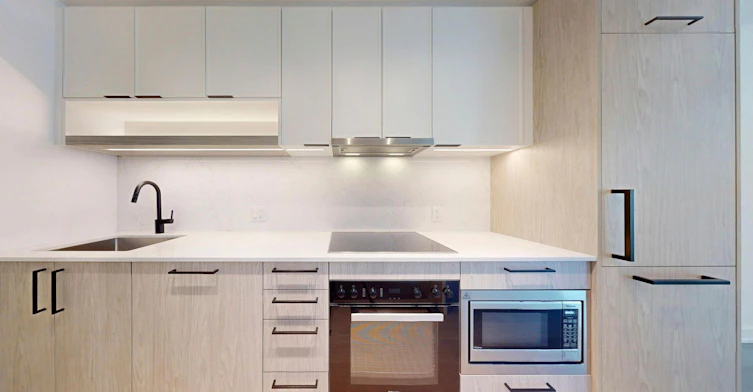 837-91 Montclair Avenue, Toronto, ON, M5P 0B1 - 13