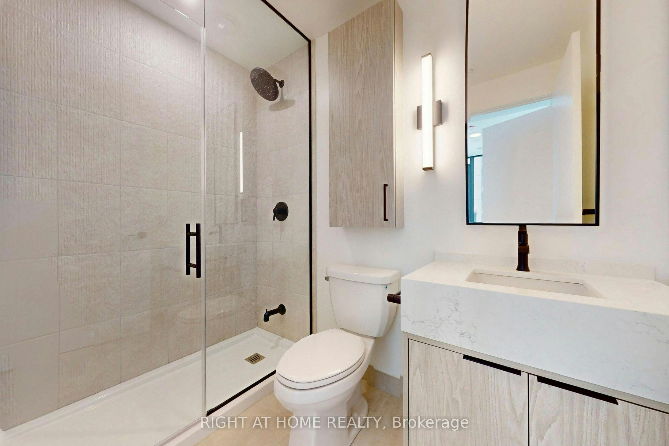 837-91 Montclair Avenue, Toronto, ON, M5P 0B1 - 25