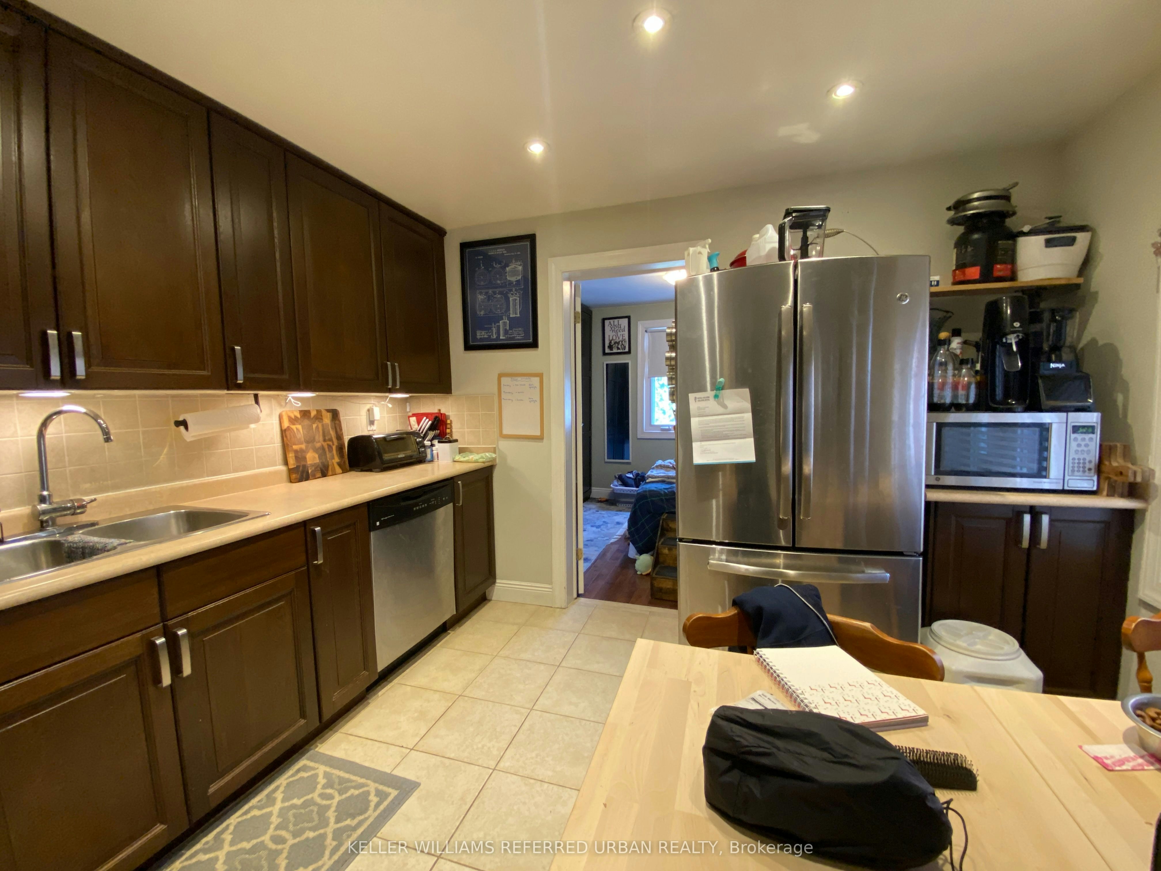 Main-429 Ossington Avenue, Toronto, ON, M6J 3A6 - 5
