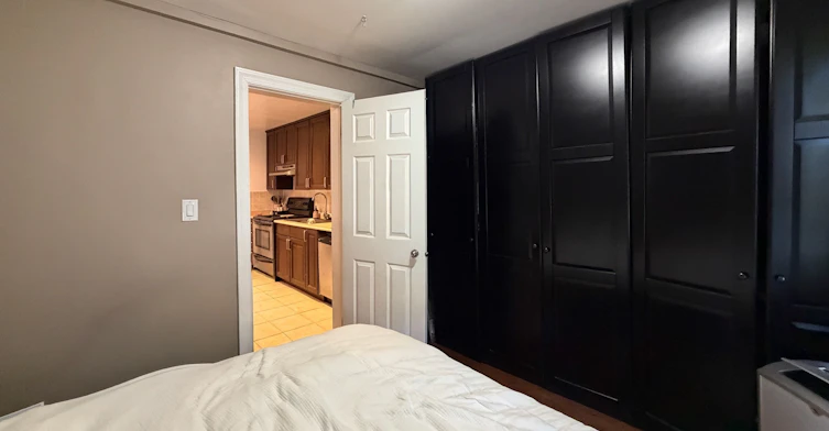 Main-429 Ossington Avenue, Toronto, ON, M6J 3A6 - 5