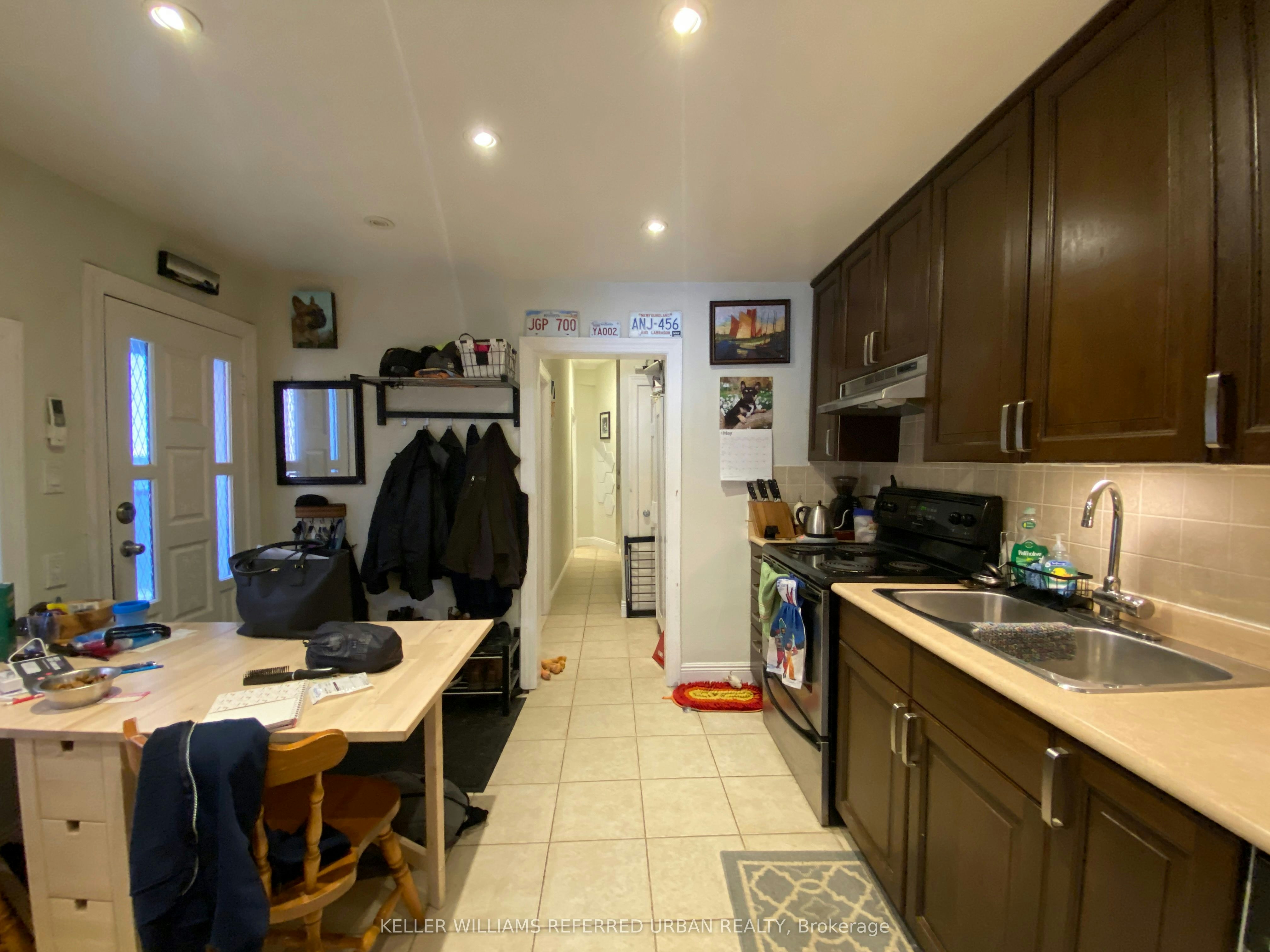 Main-429 Ossington Avenue, Toronto, ON, M6J 3A6 - 4