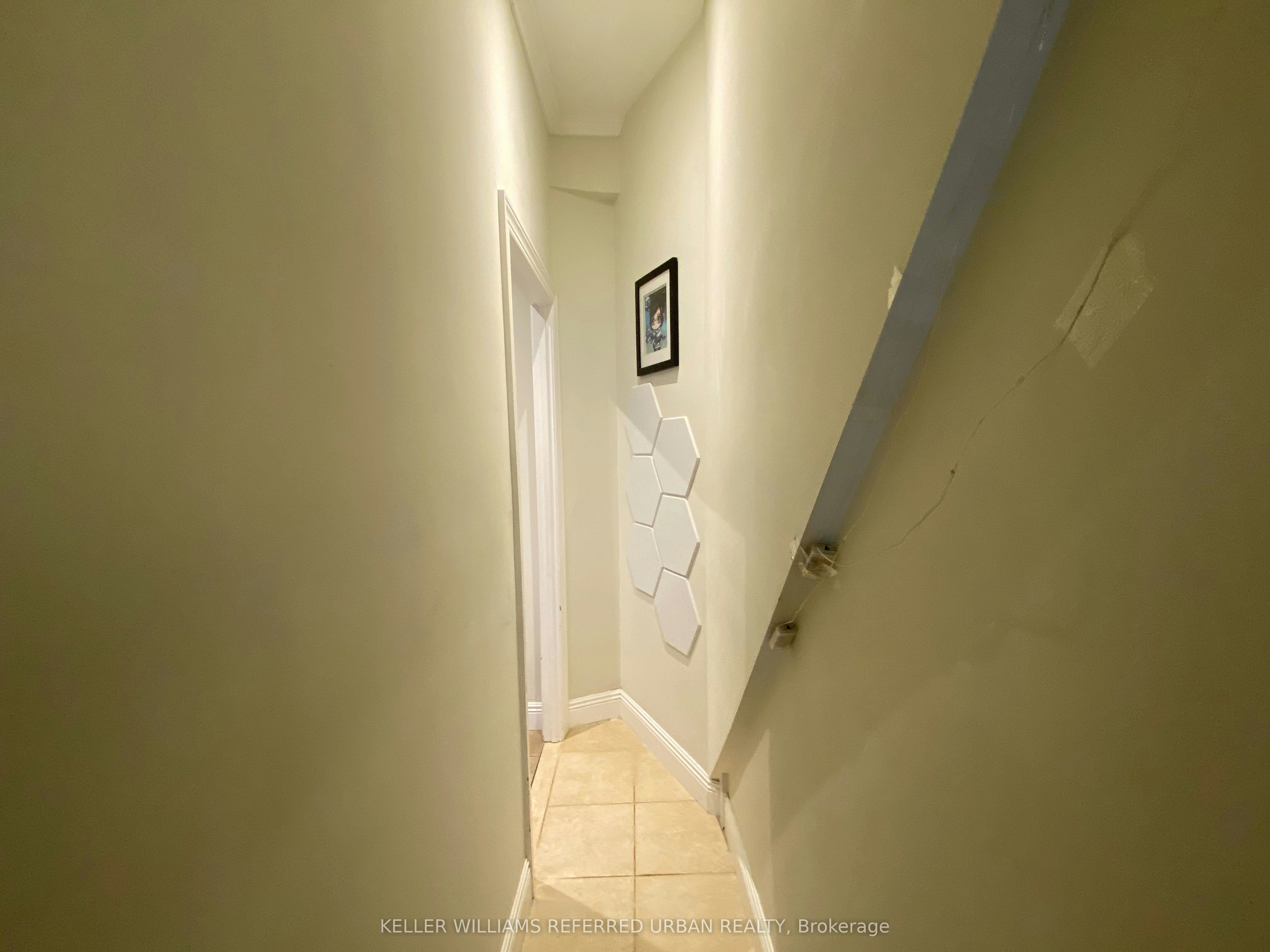 Main-429 Ossington Avenue, Toronto, ON, M6J 3A6 - 11