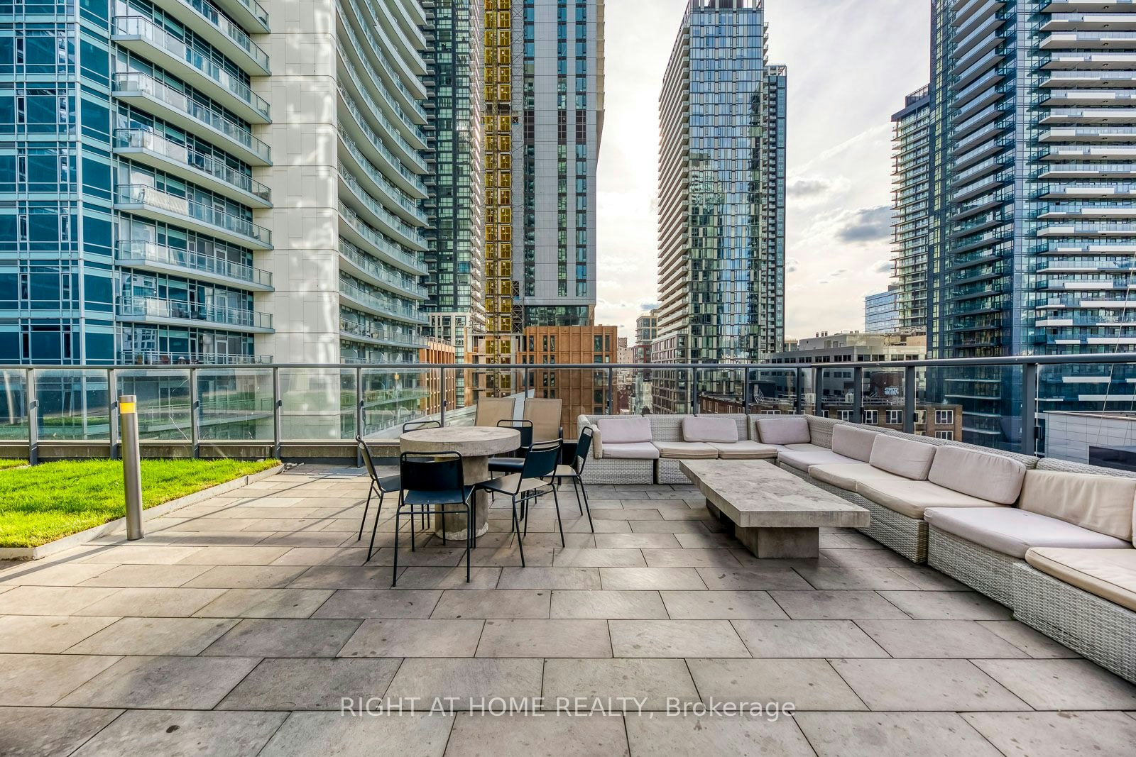 314-295 Adelaide Street W, Toronto, ON, M5V 0L4 - 47