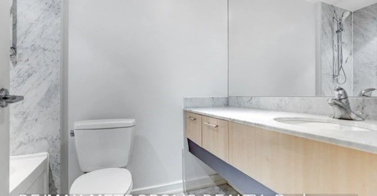 M08-350 Wellington Street W, Toronto, ON, M5V 3W9 - 15