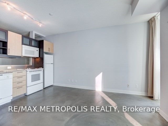 M08-350 Wellington Street W, Toronto, ON, M5V 3W9 - 10