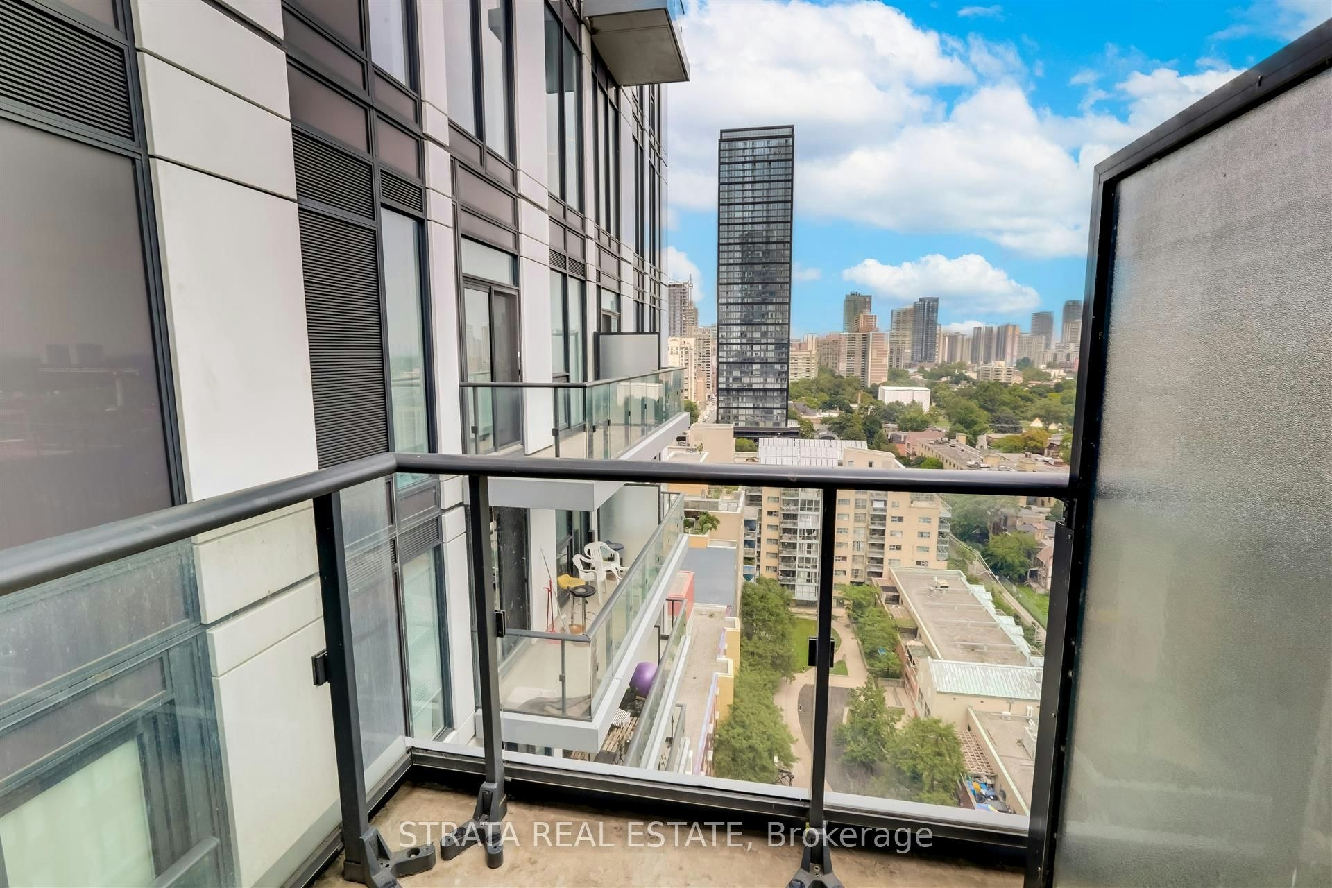 1901-251 Jarvis Street, Toronto, ON, M5B 0C3 - 18