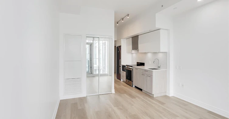 1901-251 Jarvis Street, Toronto, ON, M5B 0C3 - 9