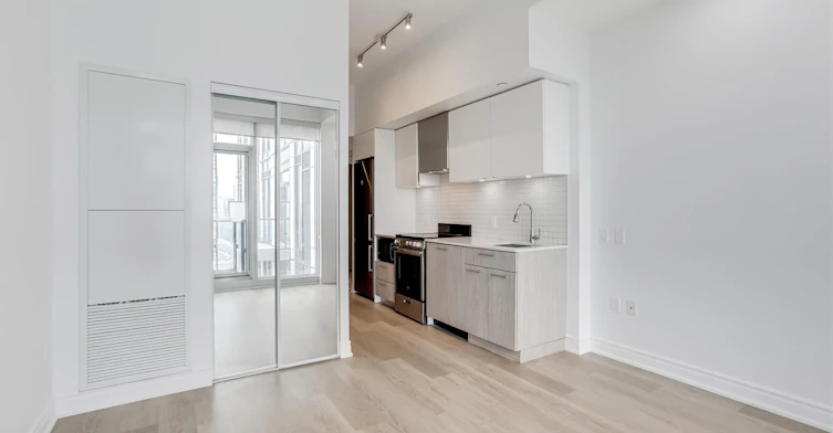 1901-251 Jarvis Street, Toronto, ON, M5B 0C3 - 8